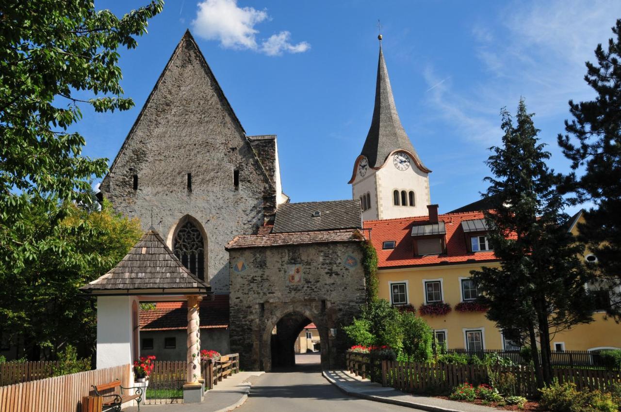 Pension Geissler-Reicher Oberwoelz Stadt 外观 照片